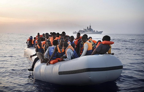 migration rescue mission italian navy