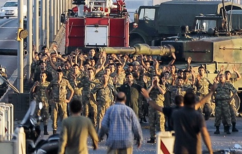turkey coup attempt soldiers surrender